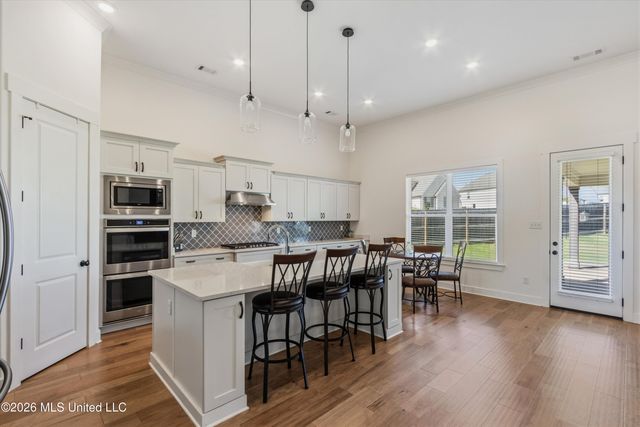 13738 River Grove Lane, Olive Branch, MS 38654