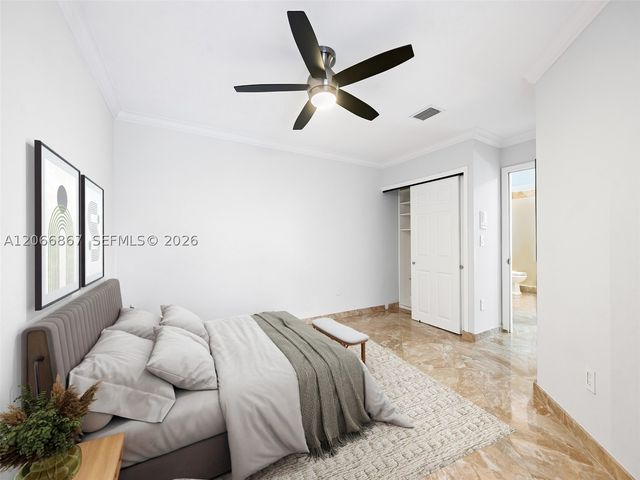 1515 Seagrape Way, Hollywood, FL 33019