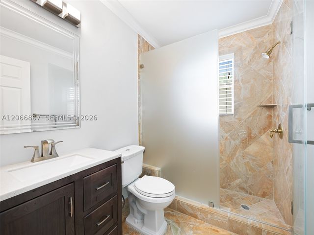 1515 Seagrape Way, Hollywood, FL 33019