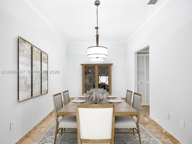 1515 Seagrape Way, Hollywood, FL 33019