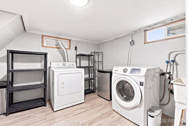 3181 Woodbridge Avenue, Edison, NJ 08837
