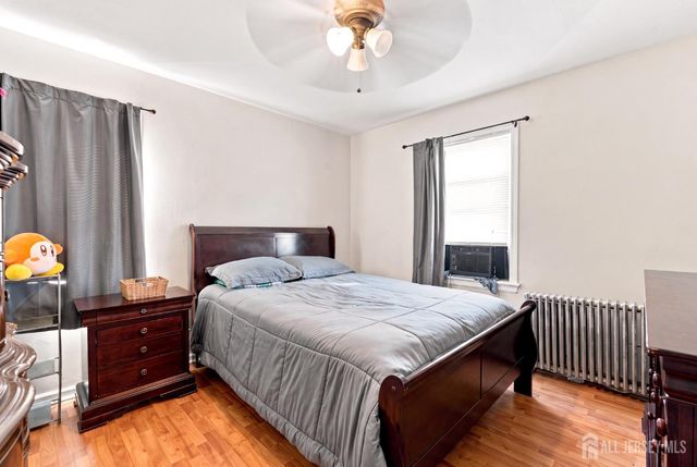 3181 Woodbridge Avenue, Edison, NJ 08837