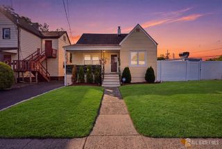 3181 Woodbridge Avenue, Edison, NJ 08837