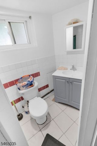 278 18Th Ave, Paterson City, NJ 07504
