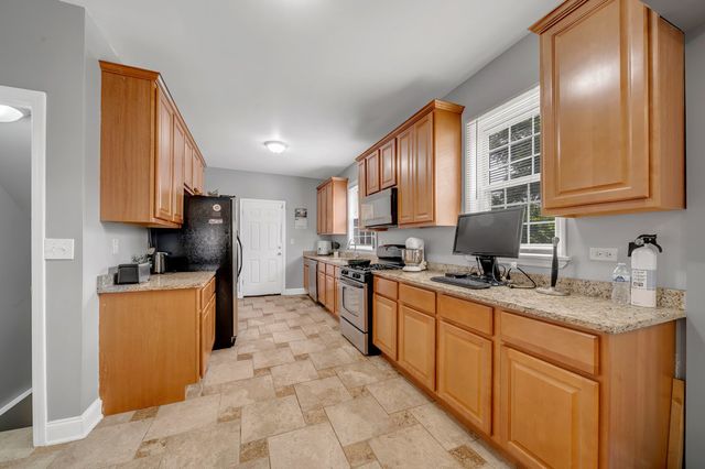 14115 S Wabash Avenue, Riverdale, IL 60827
