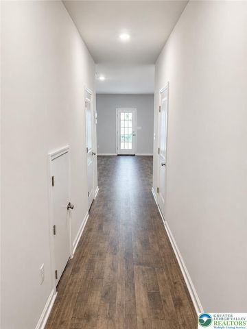 1143 Lova Lane, Allentown City, PA 18103