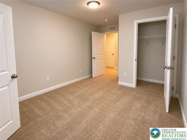 1143 Lova Lane, Allentown City, PA 18103