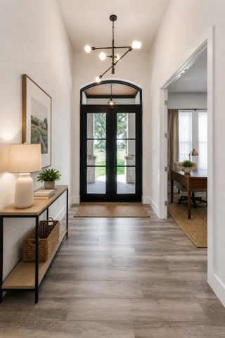 410 Woodland Oaks TRL, Buda, TX 78610