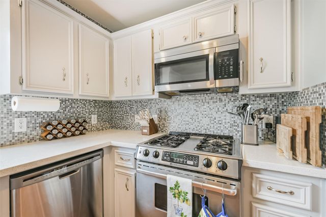 2603 Woodridge Cove Drive, Houston, TX 77087