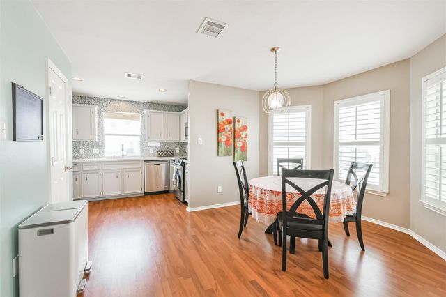 2603 Woodridge Cove Drive, Houston, TX 77087