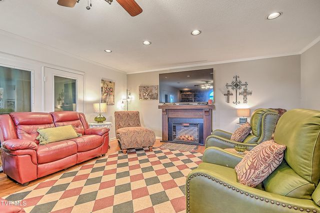 70 Par Lane, Greeneville, TN 37743