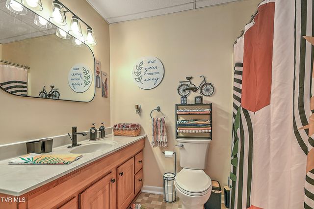 70 Par Lane, Greeneville, TN 37743