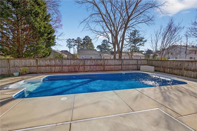 2212 Arklow RD, Virginia Beach, VA 23456