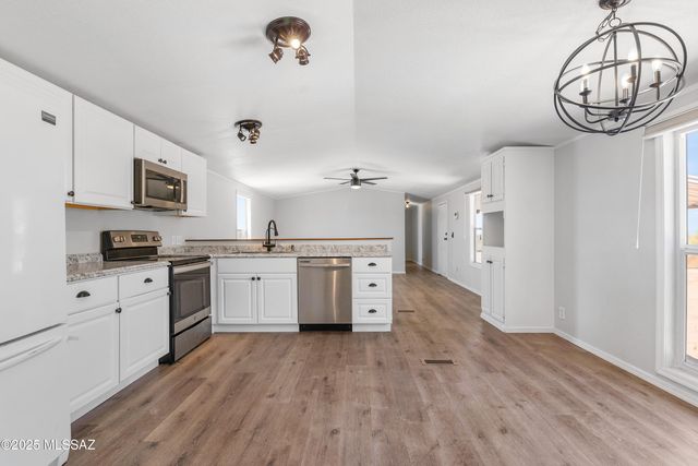 15371 W Cattle Trail, Tucson, AZ 85736