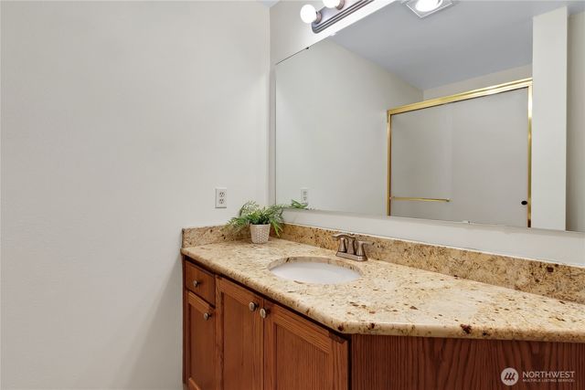 9628 108th Avenue Ct SW, Lakewood, WA 98498