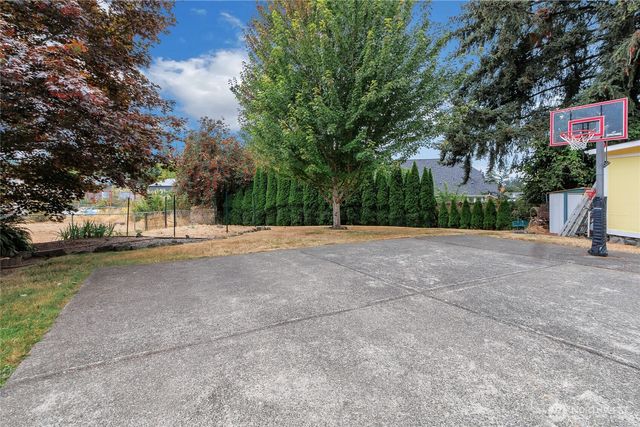 9628 108th Avenue Ct SW, Lakewood, WA 98498