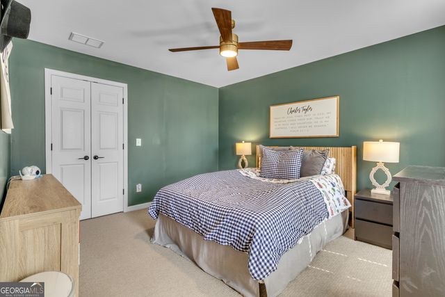 120 Lake Park Drive, Sharpsburg, GA 30277