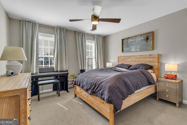 120 Lake Park Drive, Sharpsburg, GA 30277