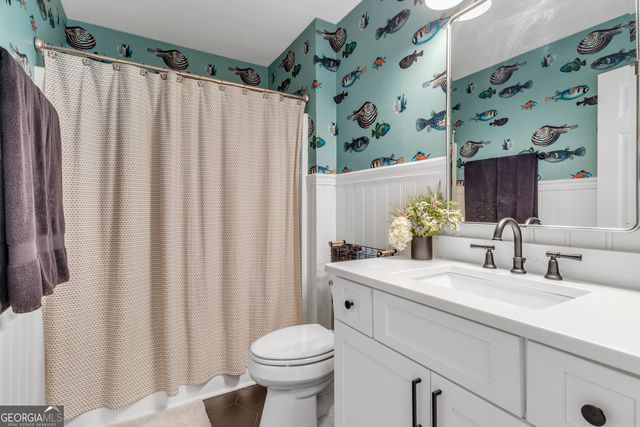 120 Lake Park Drive, Sharpsburg, GA 30277