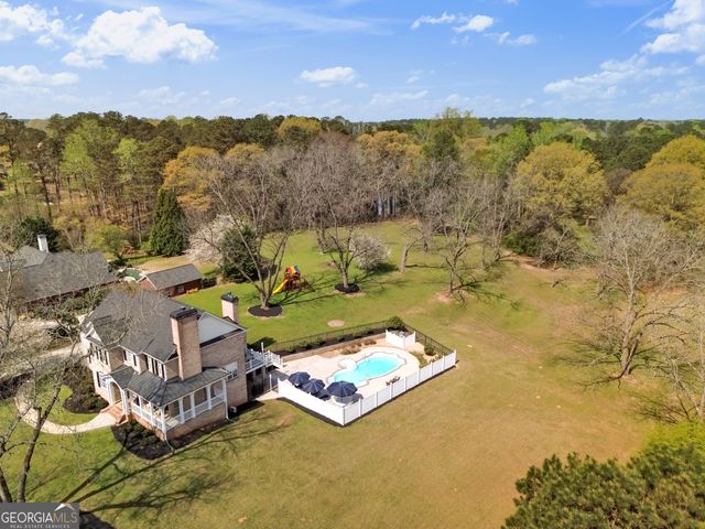 120 Lake Park Drive, Sharpsburg, GA 30277