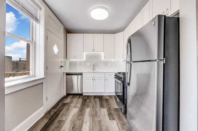 1703 W Wallen Avenue 3C, Chicago, IL 60626