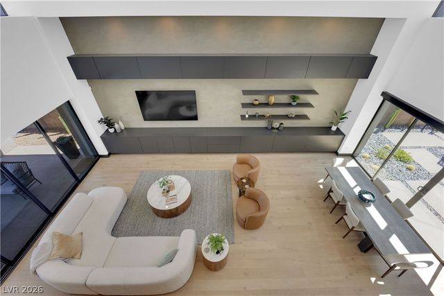 16 Canyon Shores Place, Henderson, NV 89011