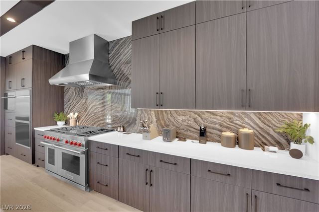 16 Canyon Shores Place, Henderson, NV 89011