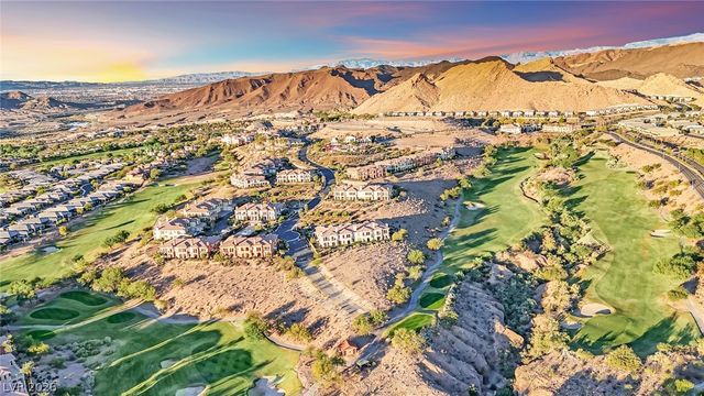 16 Canyon Shores Place, Henderson, NV 89011