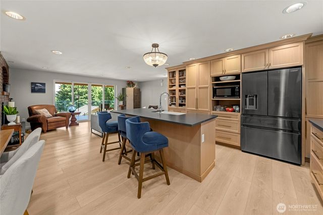 28719 76th Avenue E, Graham, WA 98338