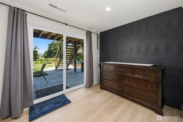 28719 76th Avenue E, Graham, WA 98338