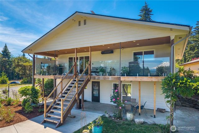 28719 76th Avenue E, Graham, WA 98338