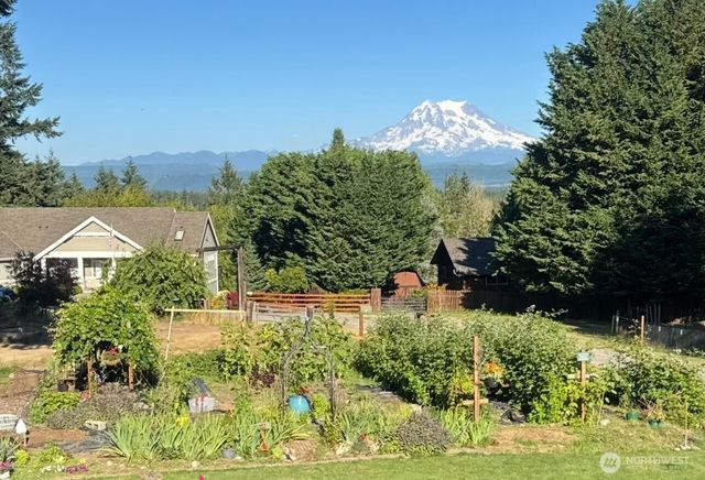 28719 76th Avenue E, Graham, WA 98338