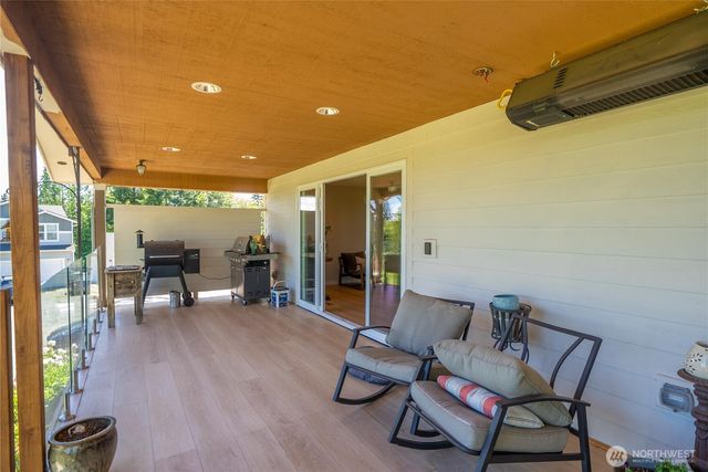 28719 76th Avenue E, Graham, WA 98338