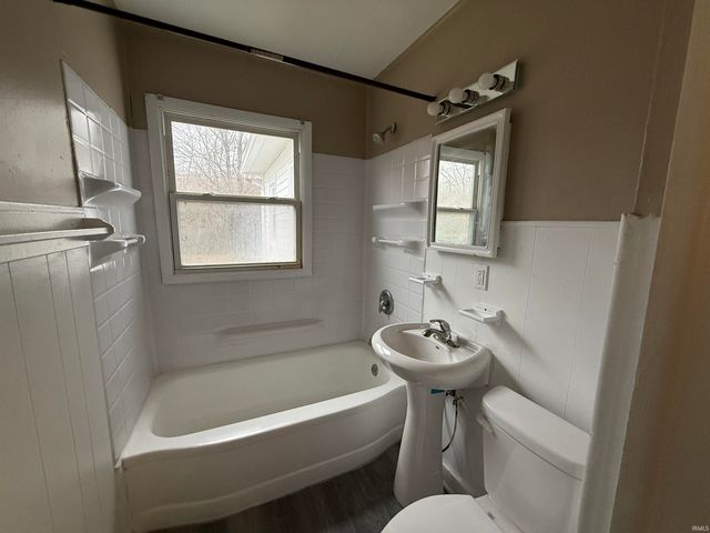 2154 Ulen Lane, Lafayette, IN 47904