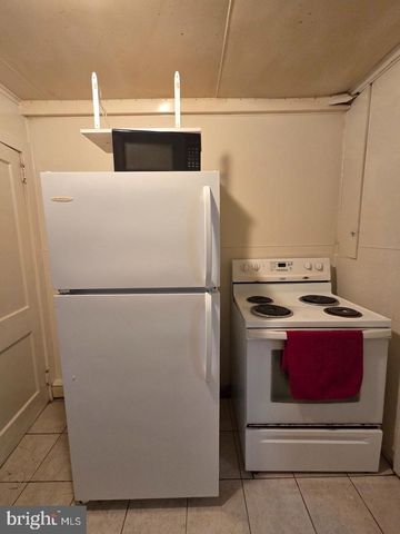 219 MULBERRY ST, Reading, PA 19604