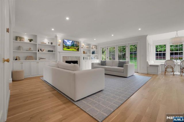 331 Wastena Terrace, Ridgewood, NJ 07450