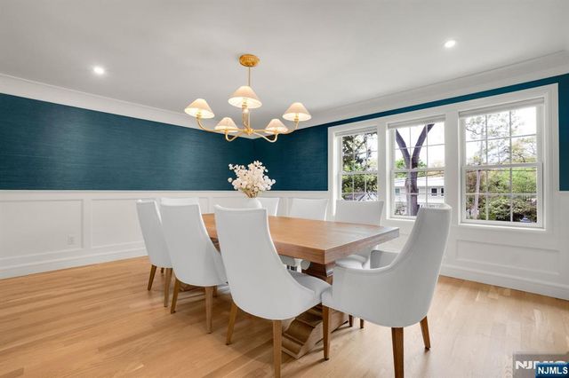 331 Wastena Terrace, Ridgewood, NJ 07450