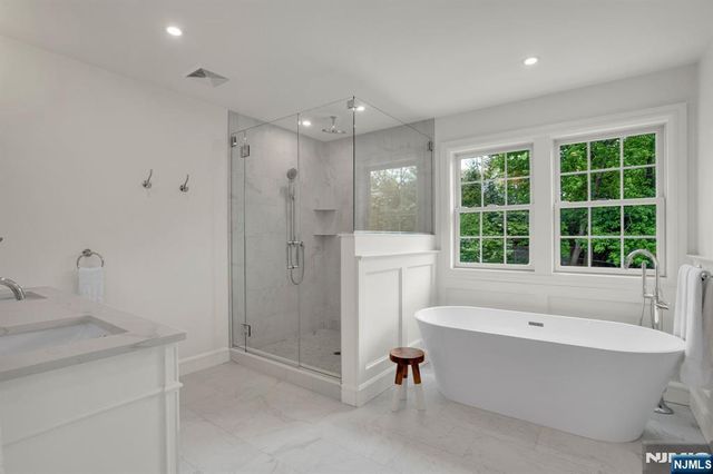331 Wastena Terrace, Ridgewood, NJ 07450
