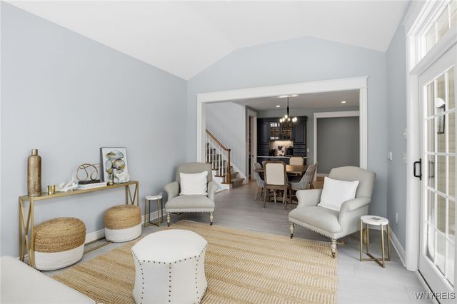 18 Woodthrush Trail, Orchard Park, NY 14127