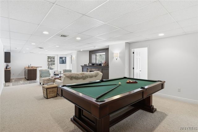 18 Woodthrush Trail, Orchard Park, NY 14127