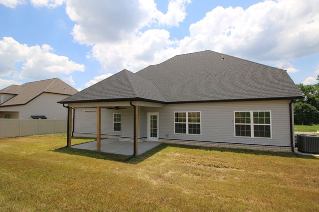 251 Bellshire Dr, Clarksville, TN 37043