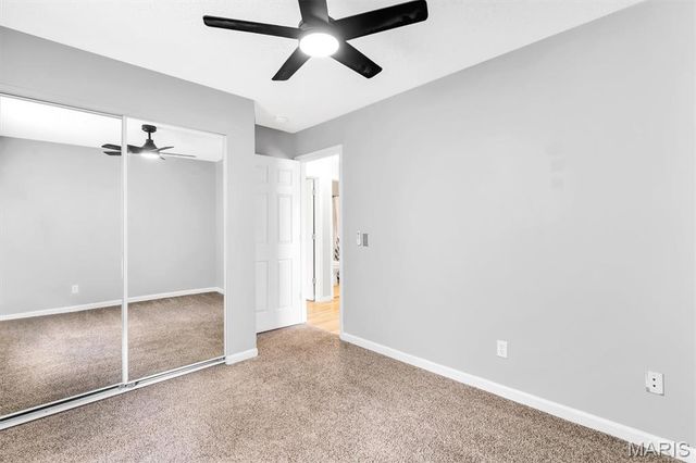 145 Glenbarr Court, Valley Park, MO 63088