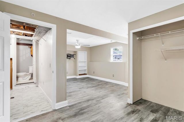 145 Glenbarr Court, Valley Park, MO 63088