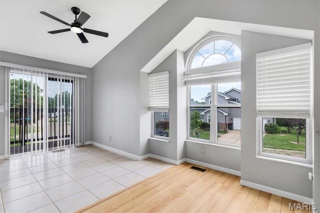 145 Glenbarr Court, Valley Park, MO 63088