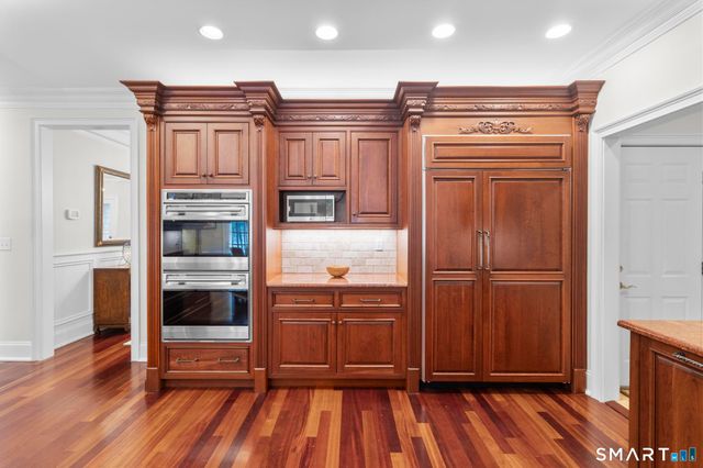 51 Elderslie Lane, Woodbridge, CT 06525