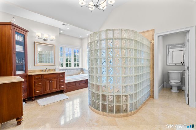 51 Elderslie Lane, Woodbridge, CT 06525