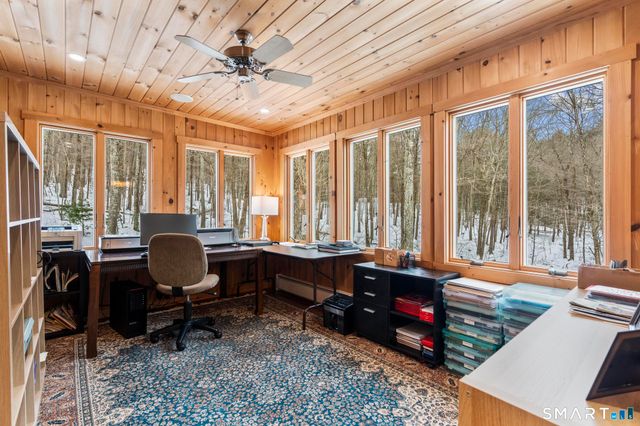 51 Elderslie Lane, Woodbridge, CT 06525