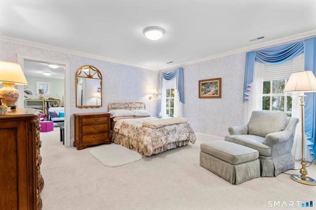 51 Elderslie Lane, Woodbridge, CT 06525