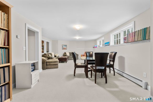 51 Elderslie Lane, Woodbridge, CT 06525