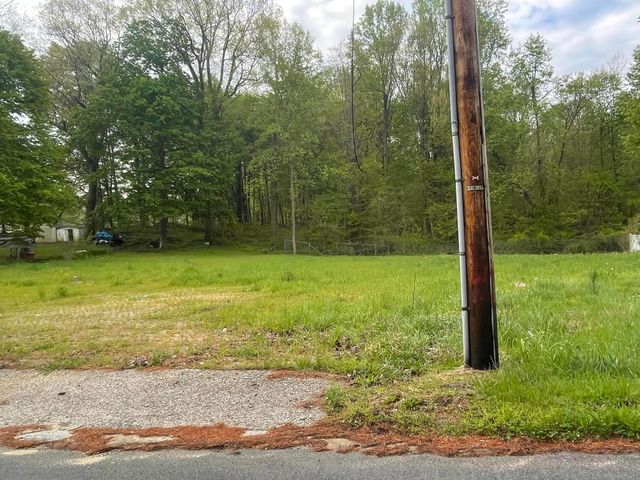67211 95th Avenue, Dowagiac, MI 49047